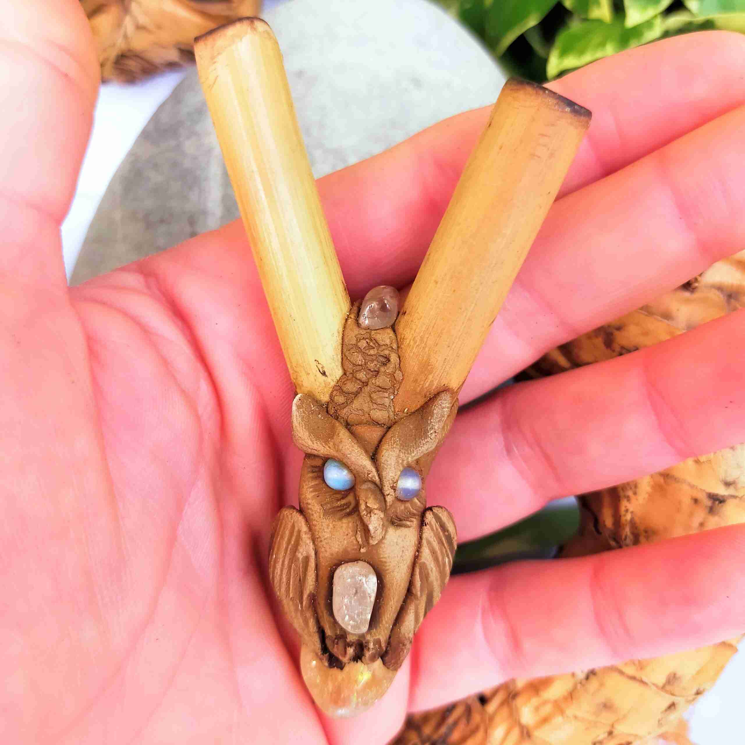 Kuripe Bambu тотем сова амулет с мощными камнями